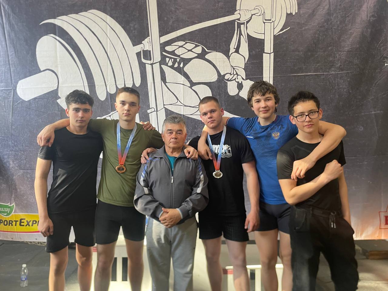 Спортсмены Белокурихи выступили на первенстве края по пауэрлифтингу.