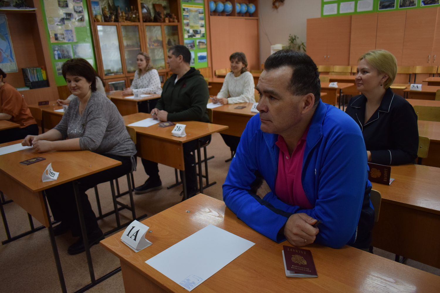 В Белокурихе родители сдавали ЕГЭ.