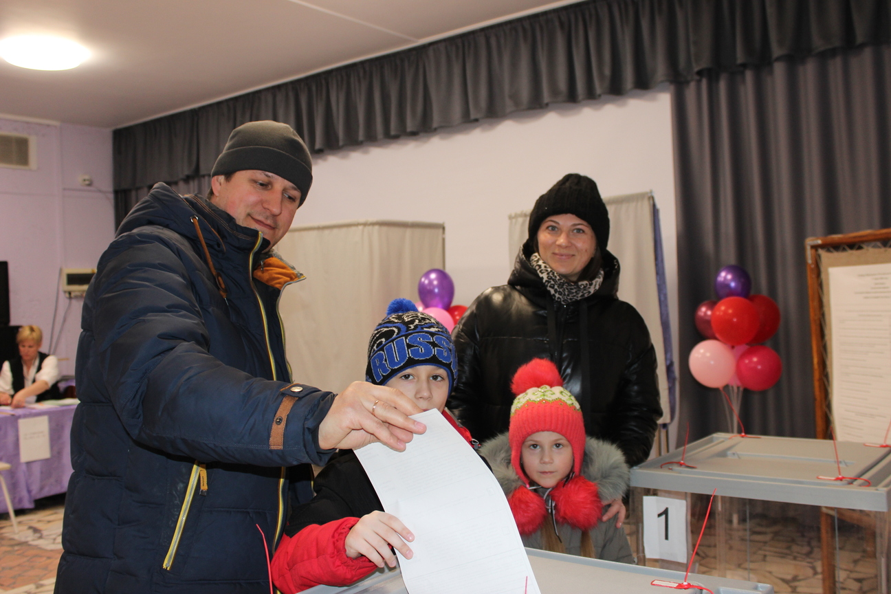 Глава города Константин Базаров поблагодарил жителей Белокурихи за участие в выборах.