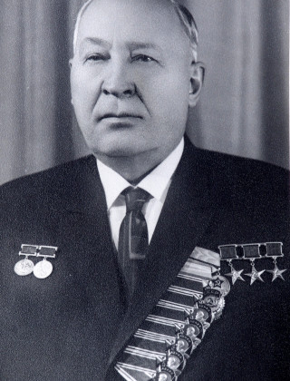 Славский Ефим Павлович.