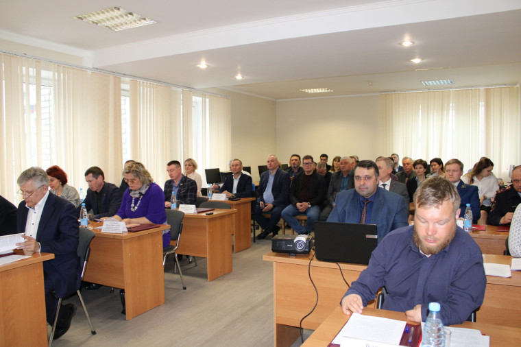 Депутаты городского Совета приняли отчет главы города Константина Базарова о работе в 2022 году. Депутаты городского Совета приняли отчет главы города Константина Базарова о работе в 2022 году.
